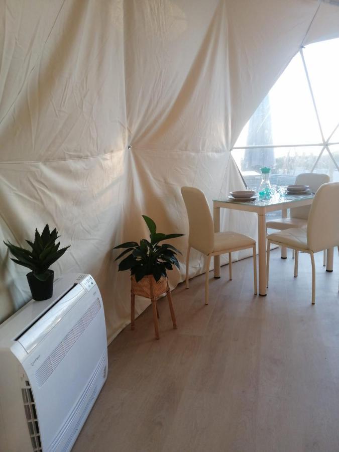 Hotel Beautiful Located Dome Wapnica  Esterno foto